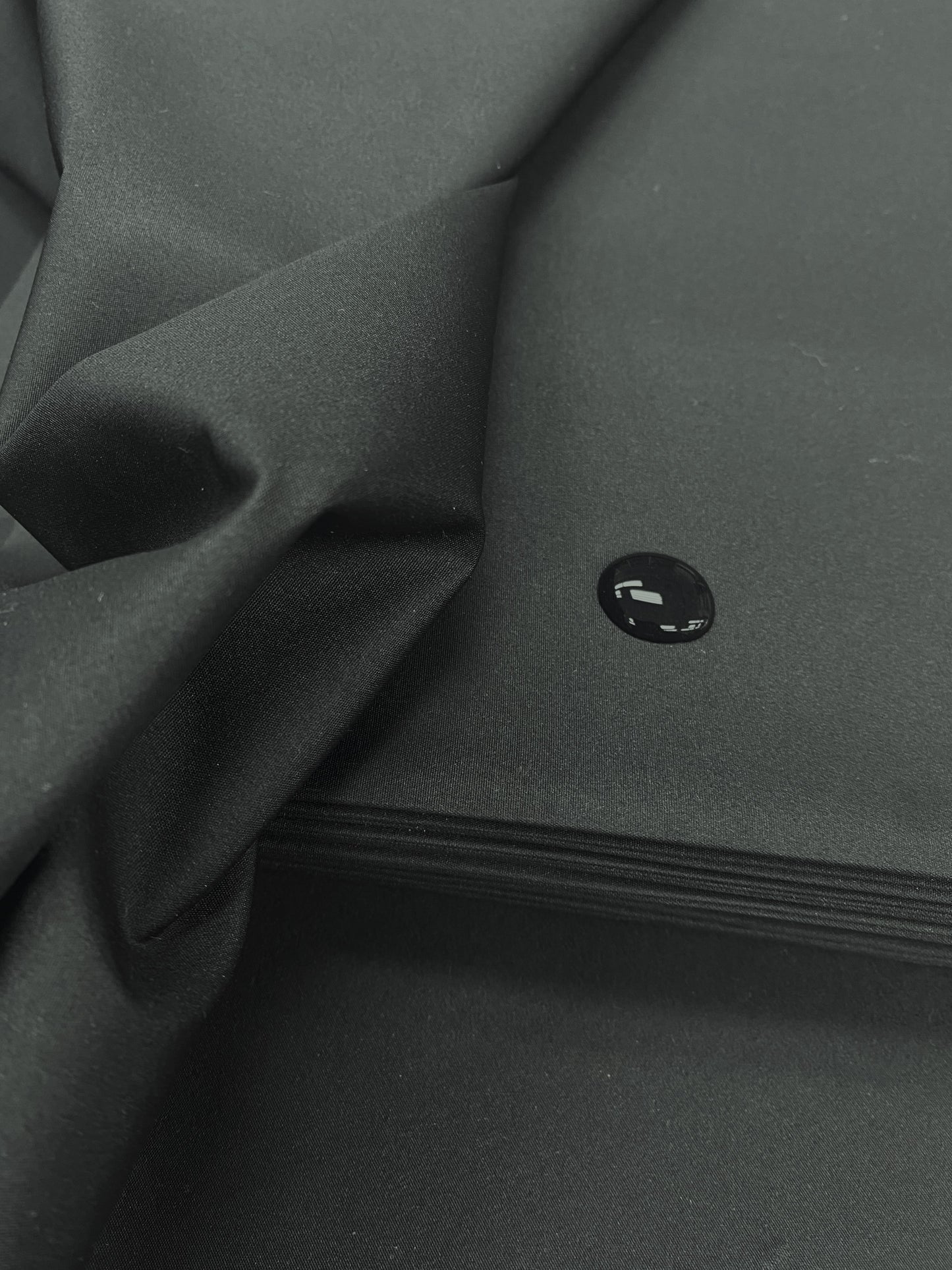 IMPERMEABLE