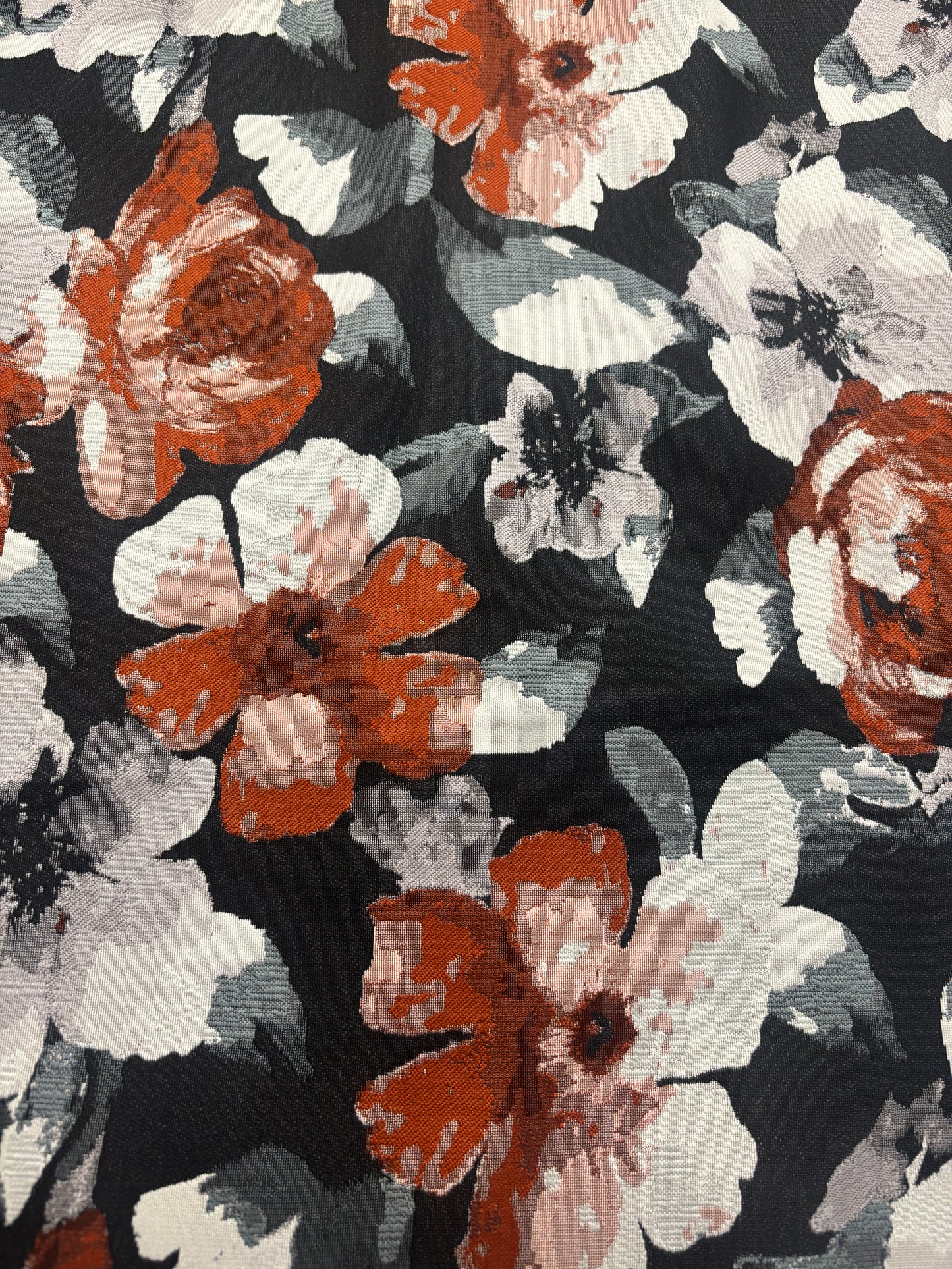 JACQUARD TASHKEN FLORES