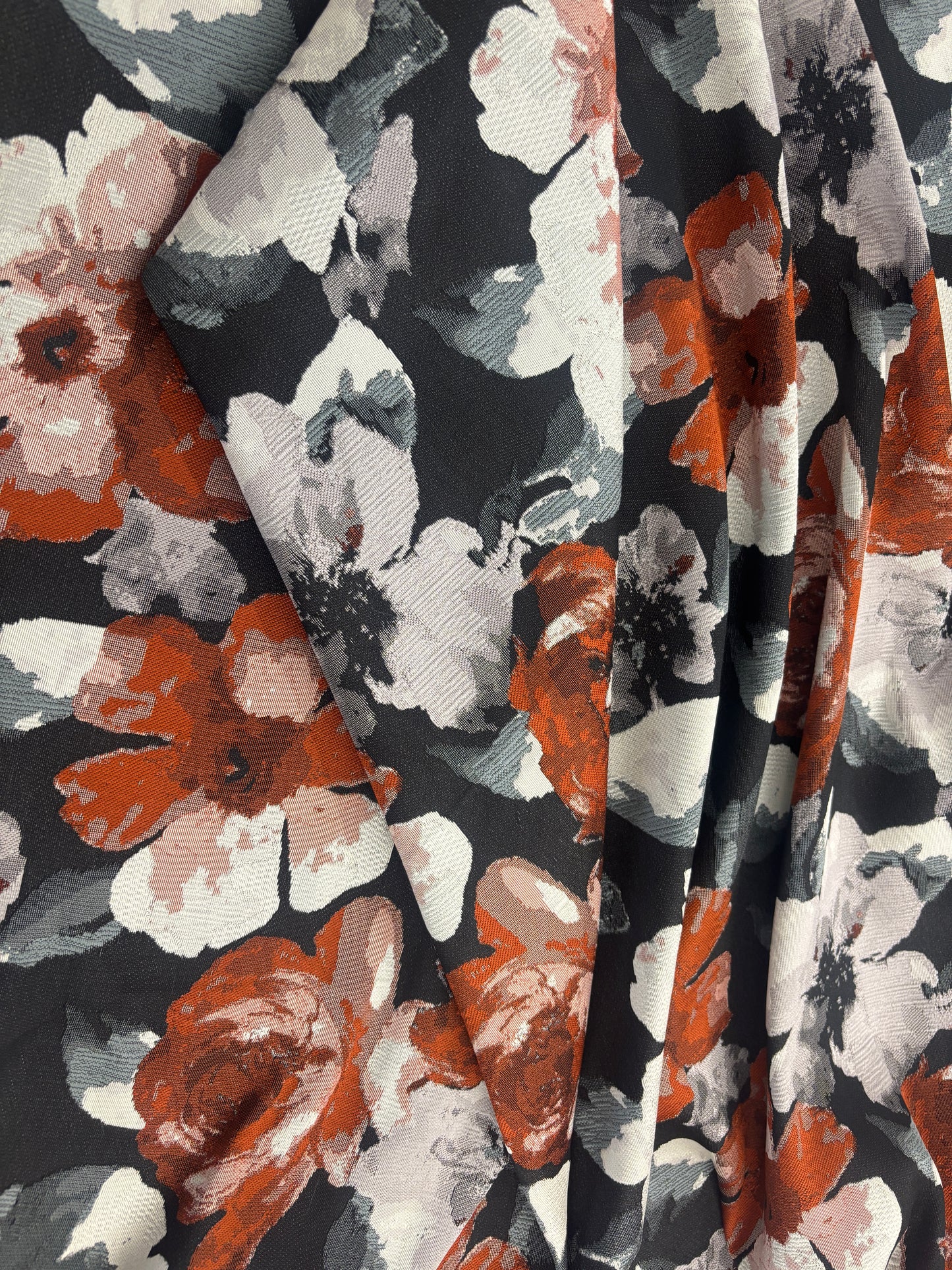 JACQUARD TASHKEN FLORES