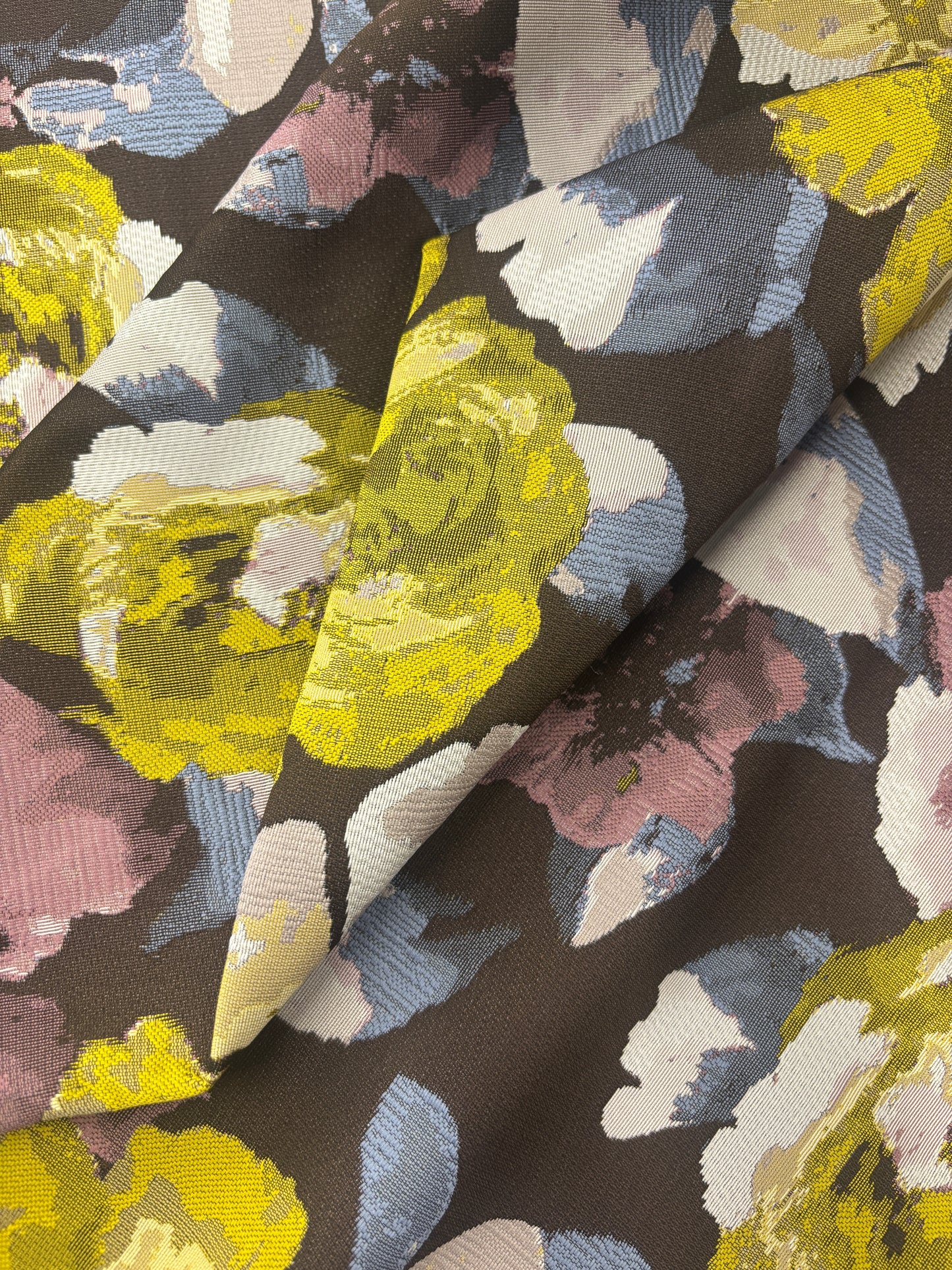 JACQUARD TASHKEN FLORES